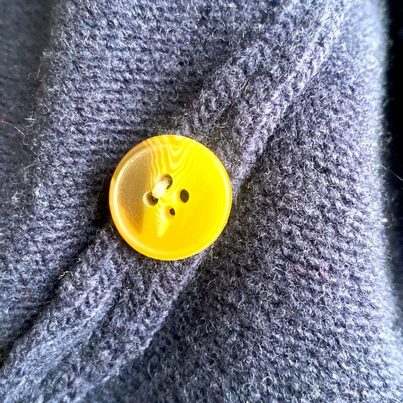 Vintage Korean Cardigan - Picture 4 of 5